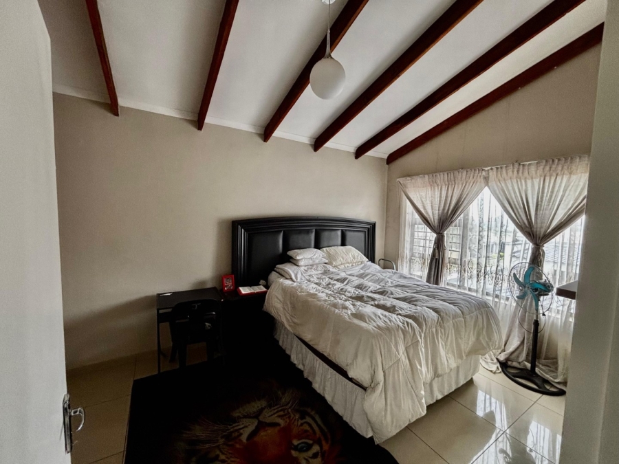 To Let 3 Bedroom Property for Rent in Waterkloof A H North West